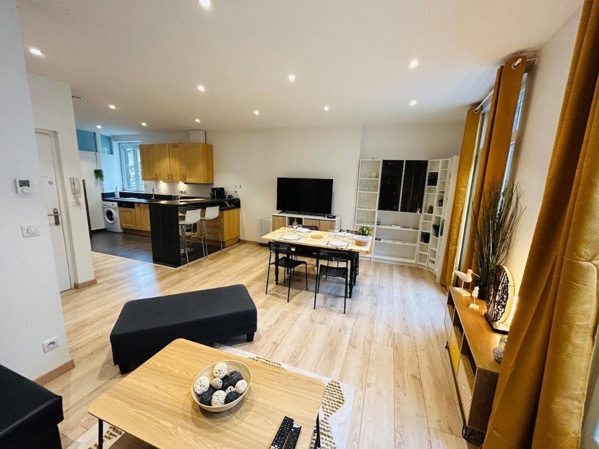 Ferienwohnung L'Etape Des Sacres Reims Exterior foto