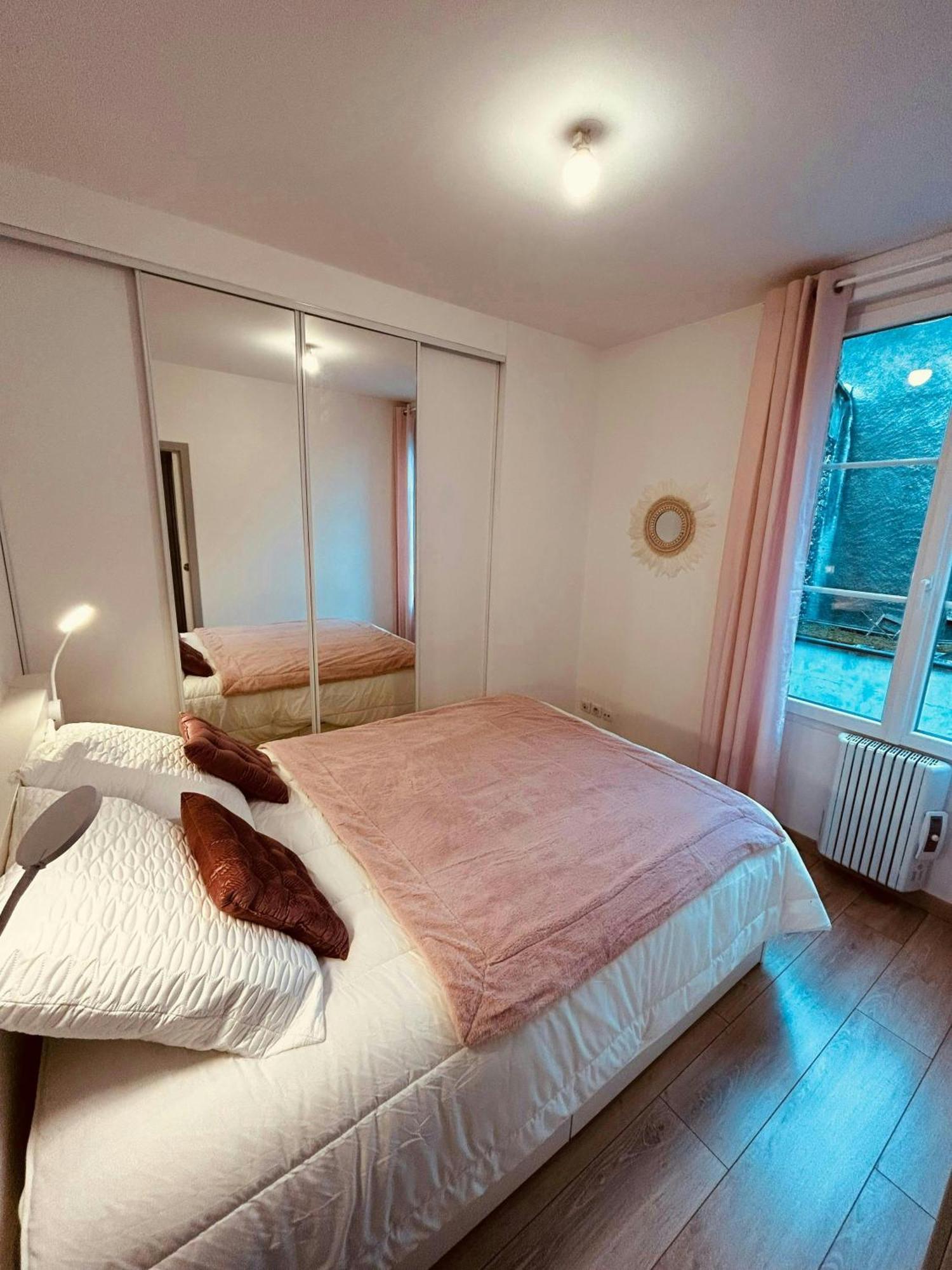 Ferienwohnung L'Etape Des Sacres Reims Exterior foto